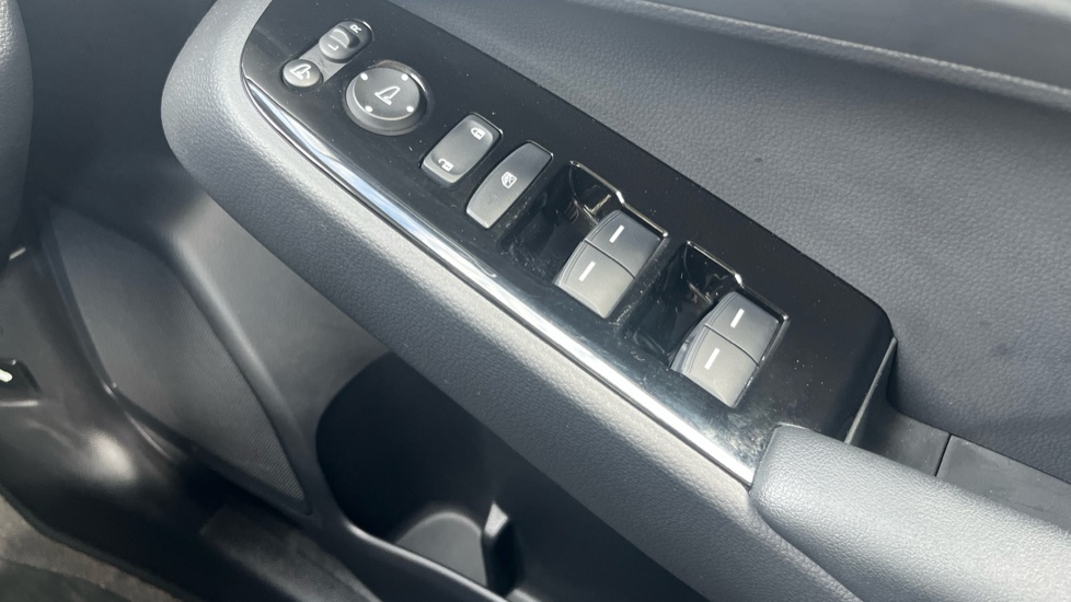 Honda E Ny1 150kW Elegance 69kWh 5dr Auto Electric Hatchback - Image 25