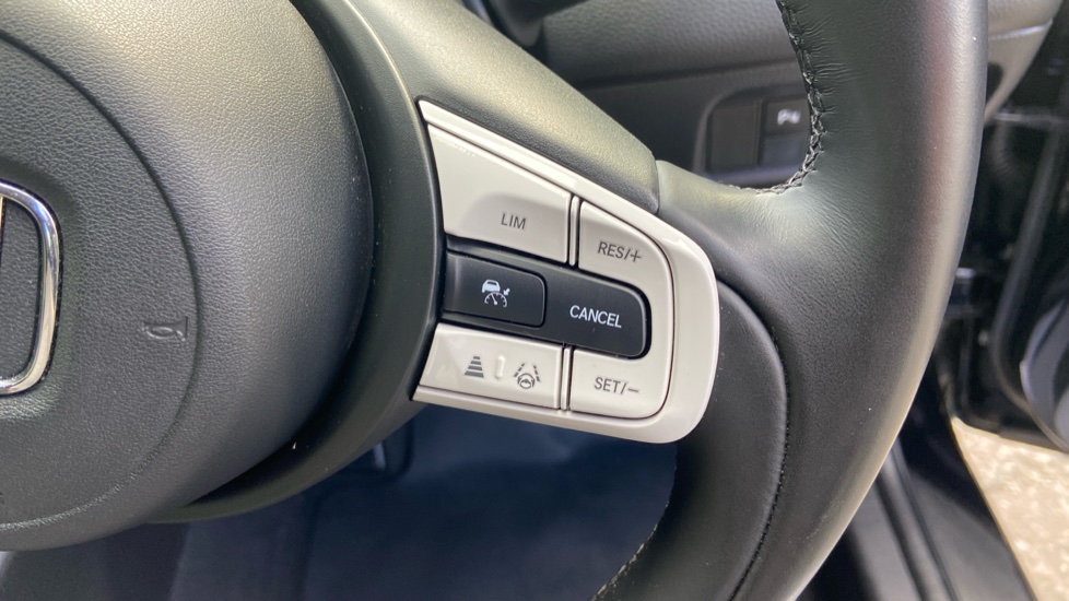 Honda Jazz 1.5 i-MMD Hybrid Crosstar EX 5dr eCVT Hybrid Hatchback - Image 32