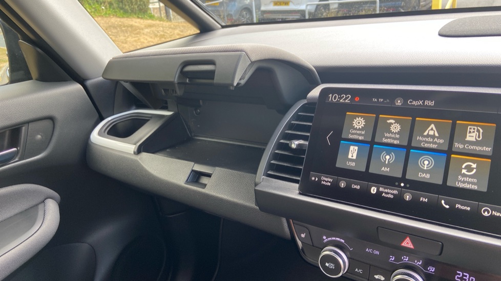 Honda Jazz 1.5 i-MMD Hybrid Crosstar EX 5dr eCVT Hybrid Hatchback - Image 40