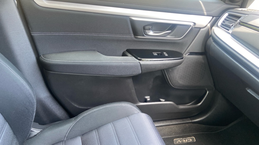 Honda CR-V 2.0 i-MMD Hybrid SE 2WD 5dr eCVT Hybrid Estate - Image 26