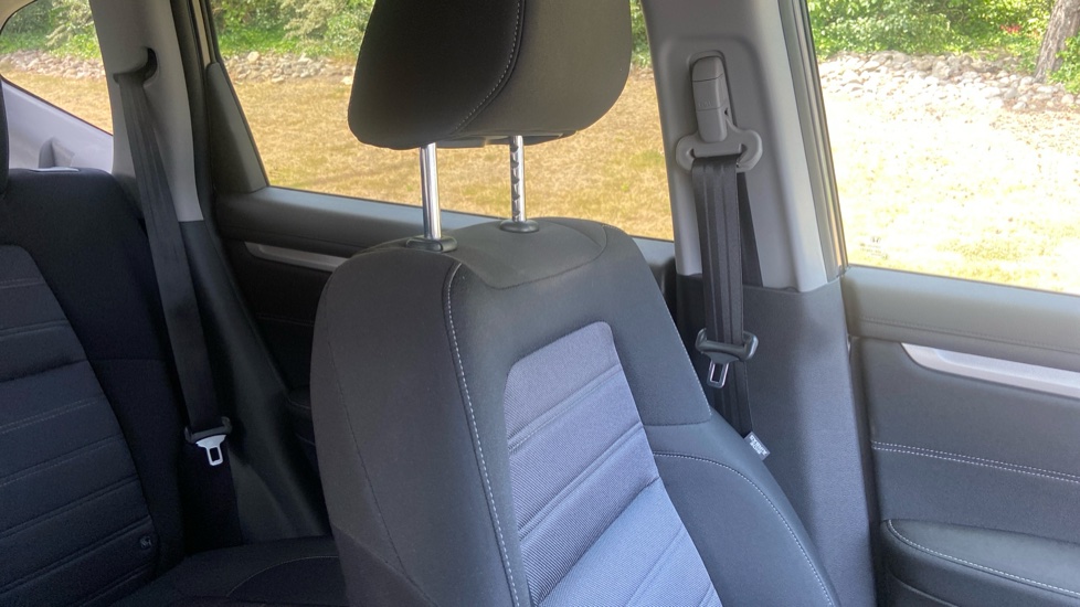 Honda CR-V 2.0 i-MMD Hybrid SE 2WD 5dr eCVT Hybrid Estate - Image 35
