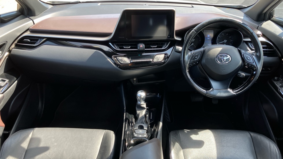 Toyota C-HR 1.8 Hybrid Excel 5dr CVT [Leather] Hybrid Hatchback - Image 10