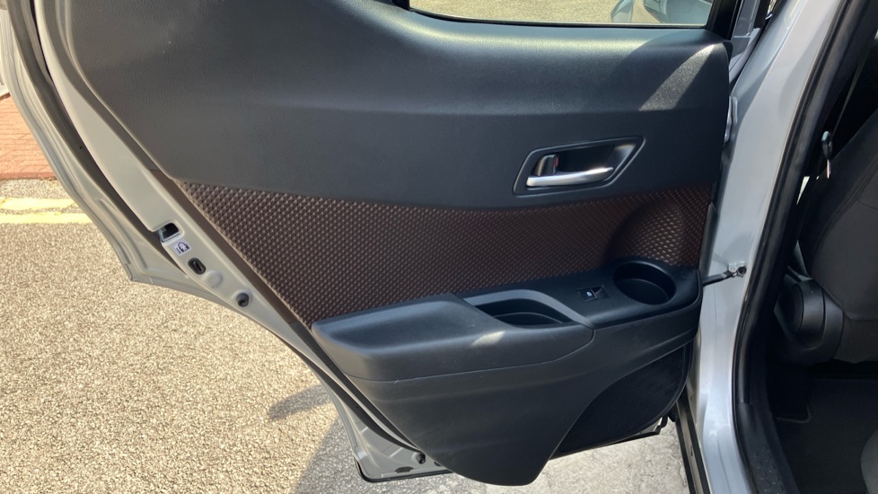 Toyota C-HR 1.8 Hybrid Excel 5dr CVT [Leather] Hybrid Hatchback - Image 30