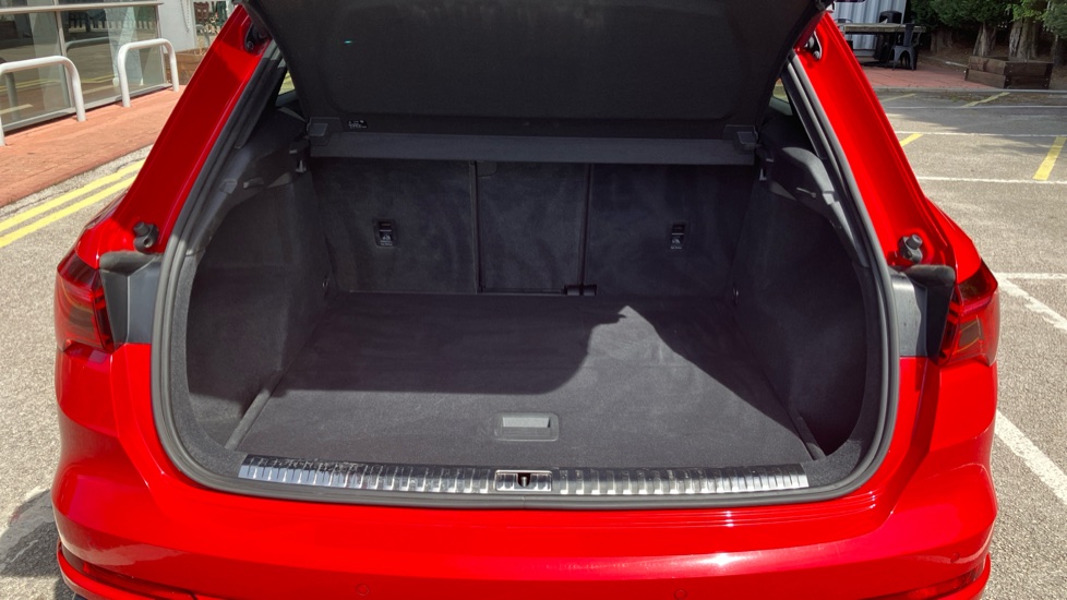 Audi Q3 35 TFSI S Line 5dr S Tronic Petrol Estate - Image 4