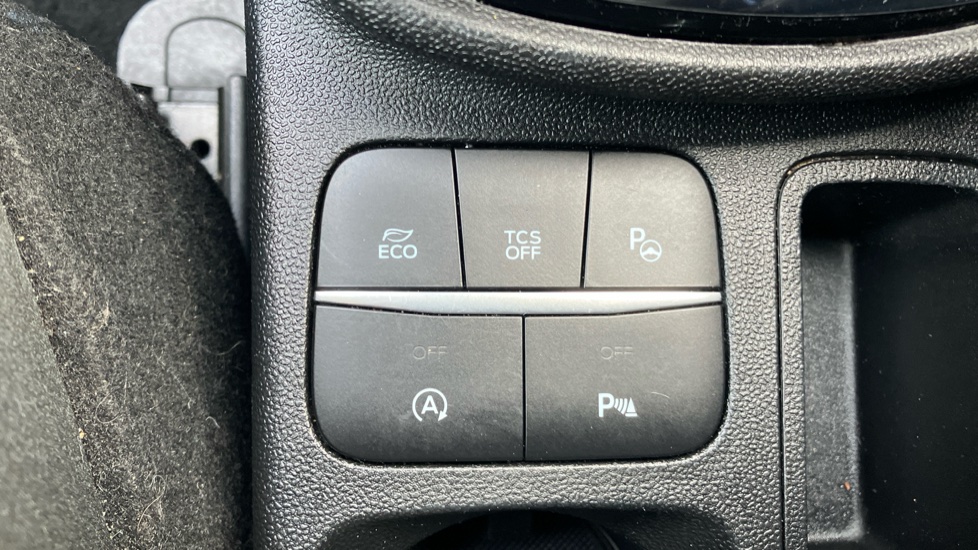 Ford Fiesta 1.0 EcoBoost Titanium 5dr Petrol Hatchback - Image 25
