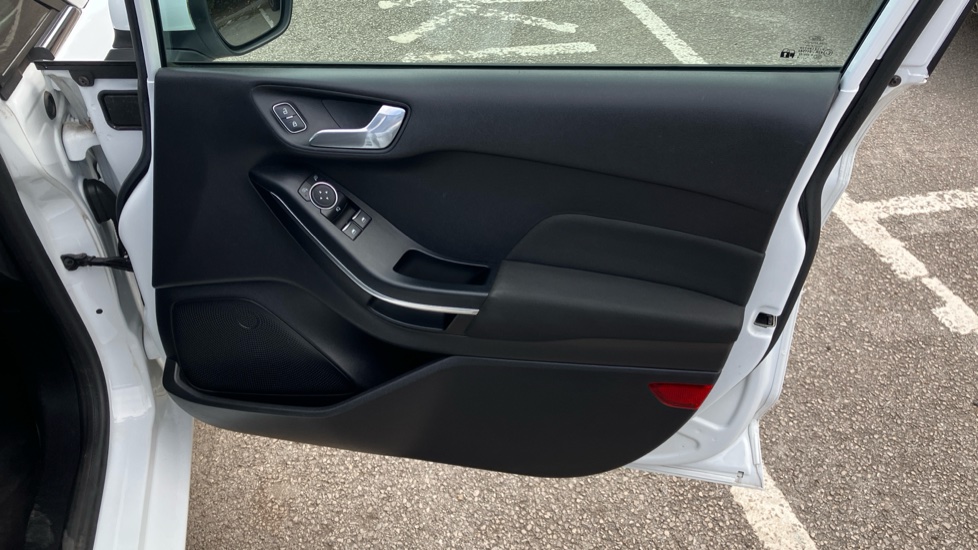 Ford Fiesta 1.0 EcoBoost Titanium 5dr Petrol Hatchback - Image 29