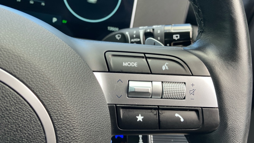 Hyundai TUCSON 1.6T Hybrid Premium 5dr Auto Hybrid Estate - Image 21