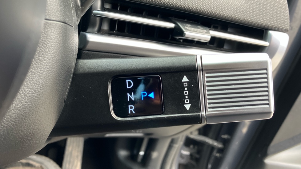 Hyundai TUCSON 1.6T Hybrid Premium 5dr Auto Hybrid Estate - Image 28
