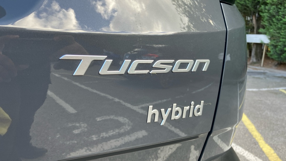 Hyundai TUCSON 1.6T Hybrid Premium 5dr Auto Hybrid Estate - Image 41