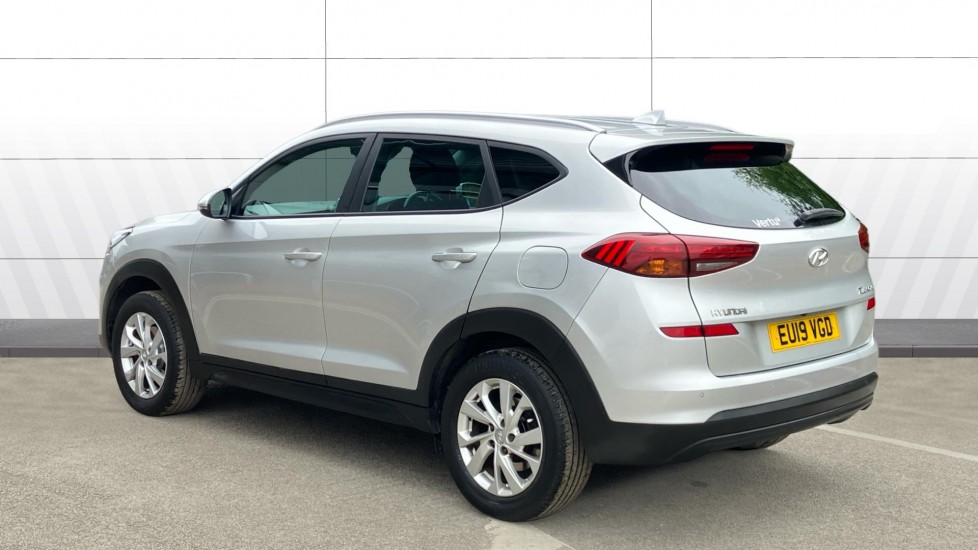 Hyundai TUCSON 1.6 GDi SE Nav 5dr 2WD Petrol Estate - Image 2