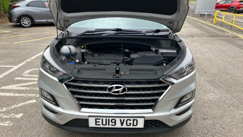 Hyundai TUCSON 1.6 GDi SE Nav 5dr 2WD Petrol Estate - Image 8