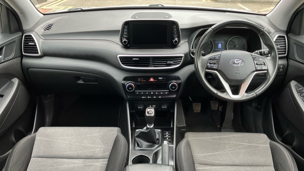 Hyundai TUCSON 1.6 GDi SE Nav 5dr 2WD Petrol Estate - Image 10
