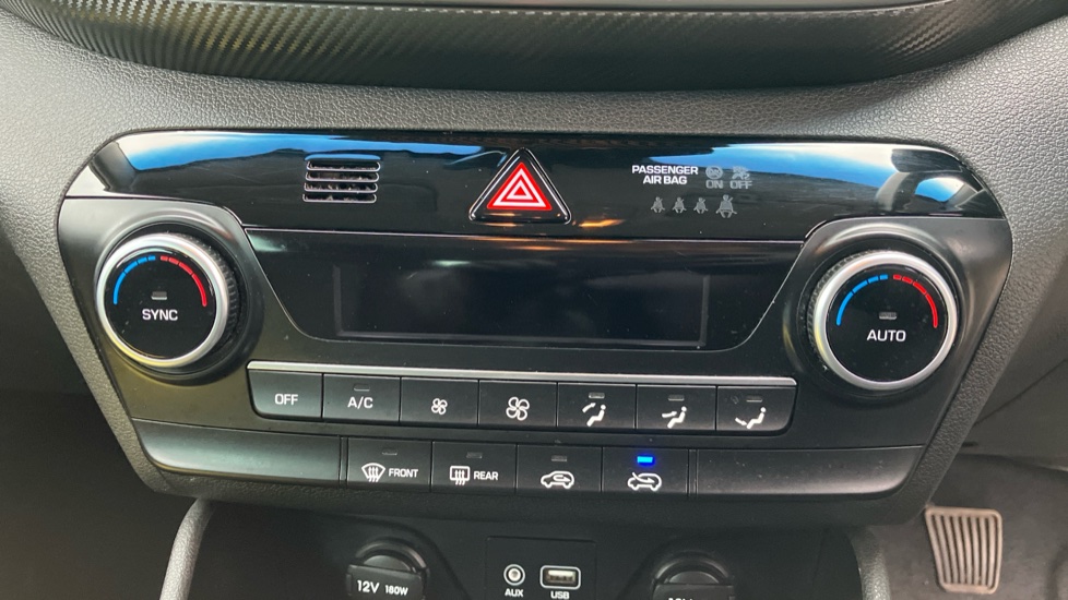 Hyundai TUCSON 1.6 GDi SE Nav 5dr 2WD Petrol Estate - Image 24