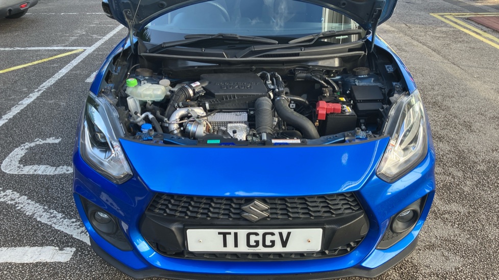 Suzuki Swift 1.4 Boosterjet 48V Hybrid Sport 5dr Petrol Hatchback - Image 8