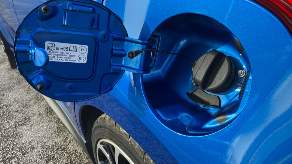 Suzuki Swift 1.4 Boosterjet 48V Hybrid Sport 5dr Petrol Hatchback - Image 41