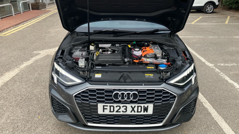 Audi A3 40 TFSI e S Line 5dr S Tronic Hatchback - Image 8