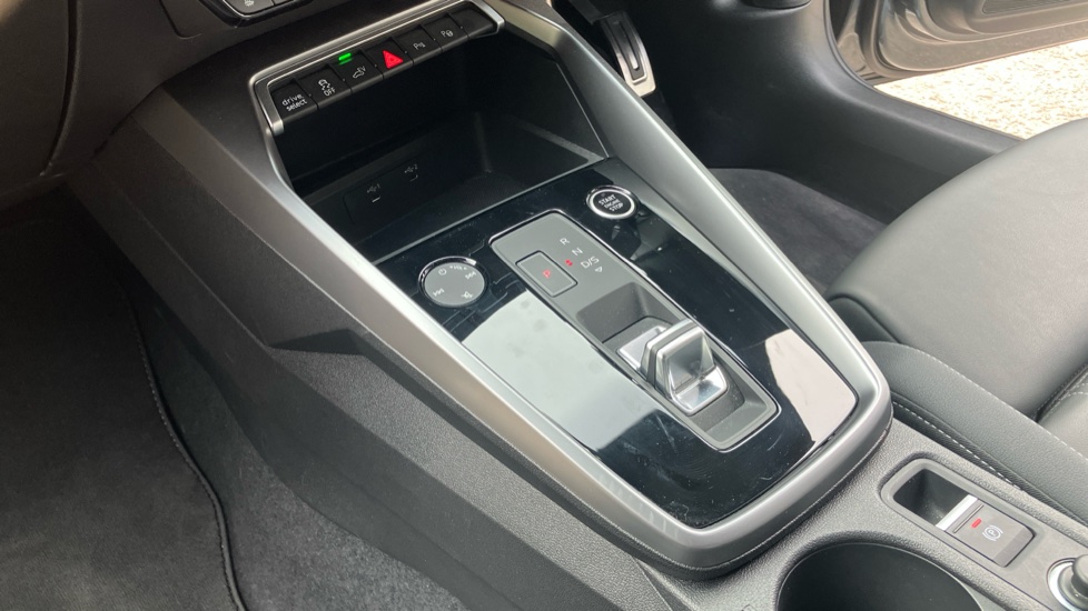 Audi A3 40 TFSI e S Line 5dr S Tronic Hatchback - Image 13