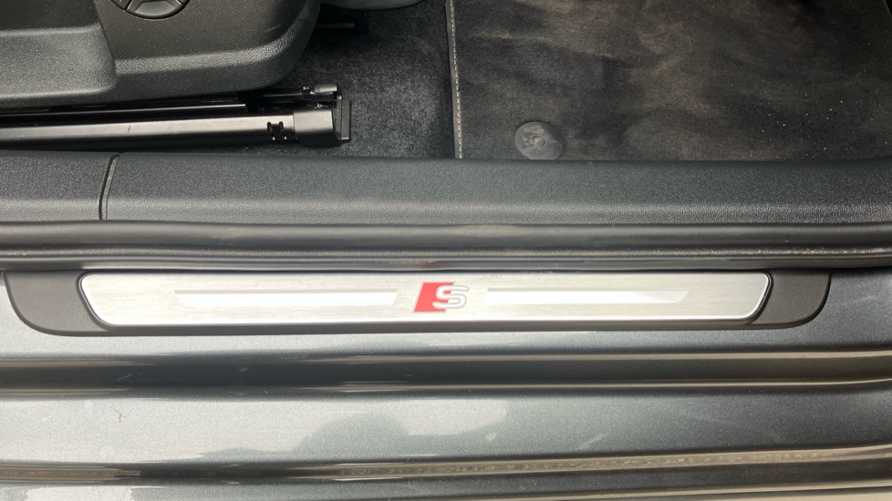 Audi A3 40 TFSI e S Line 5dr S Tronic Hatchback - Image 33