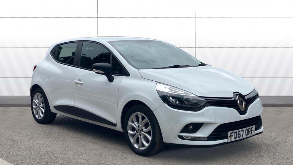 Renault Clio 1.2 16V Play 5dr Petrol Hatchback - Image 1