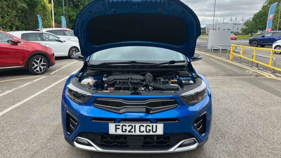 Kia Stonic 1.0T GDi 48V GT-Line 5dr Petrol Estate - Image 8
