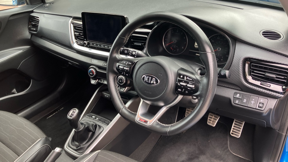 Kia Stonic 1.0T GDi 48V GT-Line 5dr Petrol Estate - Image 11