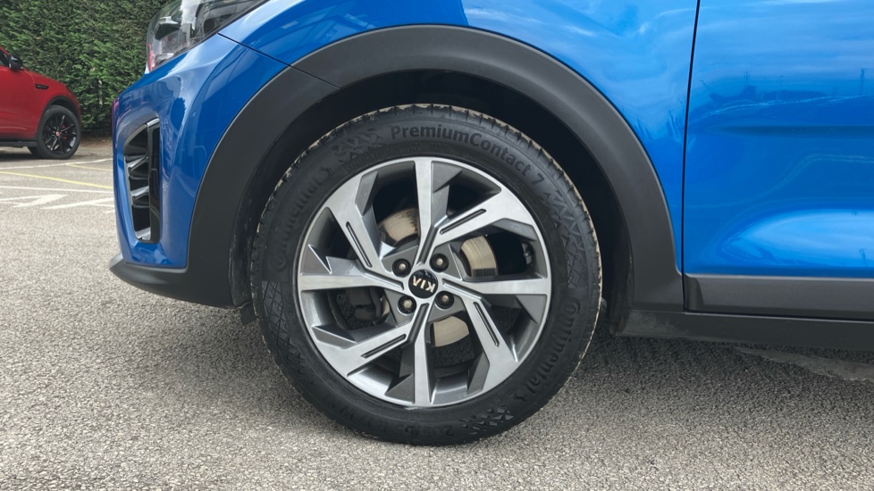 Kia Stonic 1.0T GDi 48V GT-Line 5dr Petrol Estate - Image 38