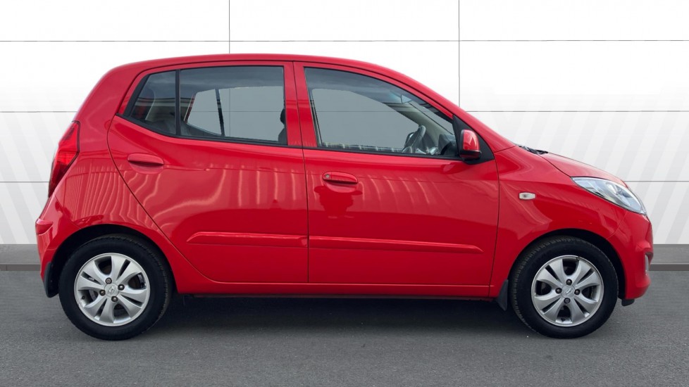 Hyundai i10 1.2 Active 5dr Auto Petrol Hatchback - Image 5
