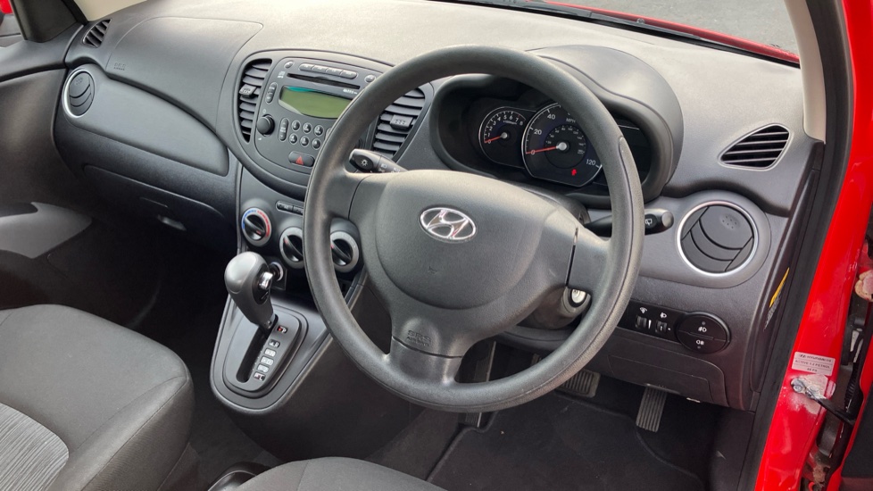 Hyundai i10 1.2 Active 5dr Auto Petrol Hatchback - Image 11