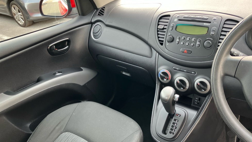 Hyundai i10 1.2 Active 5dr Auto Petrol Hatchback - Image 14