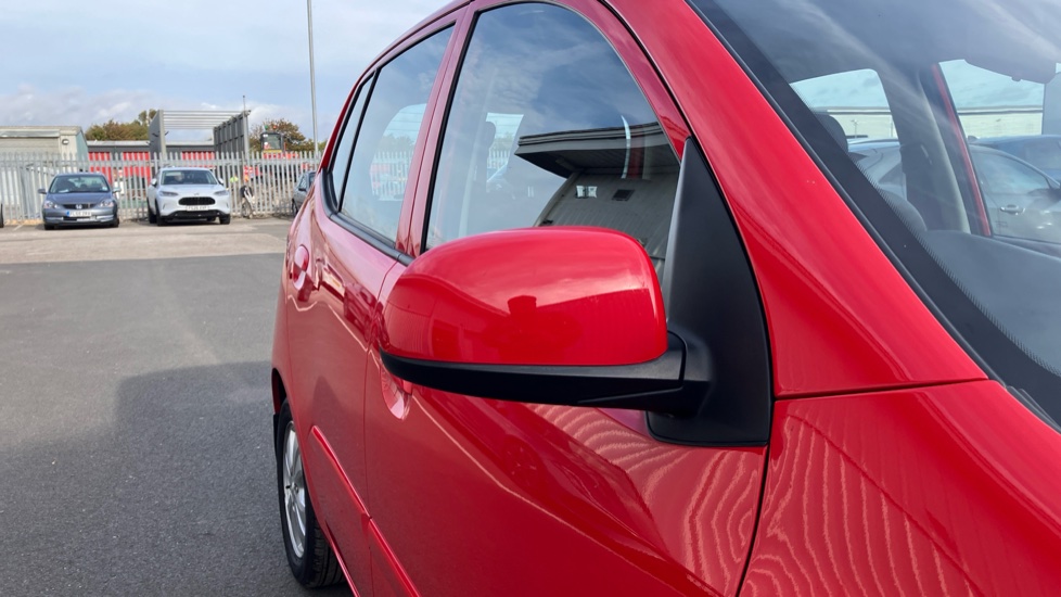 Hyundai i10 1.2 Active 5dr Auto Petrol Hatchback - Image 34