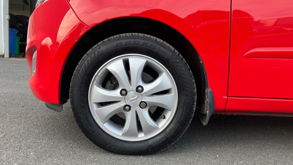 Hyundai i10 1.2 Active 5dr Auto Petrol Hatchback - Image 38
