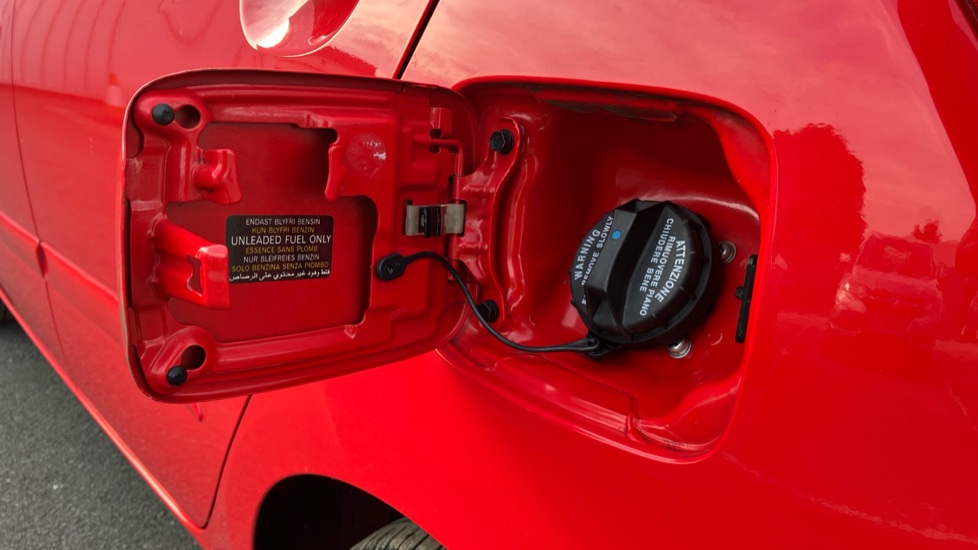 Hyundai i10 1.2 Active 5dr Auto Petrol Hatchback - Image 39