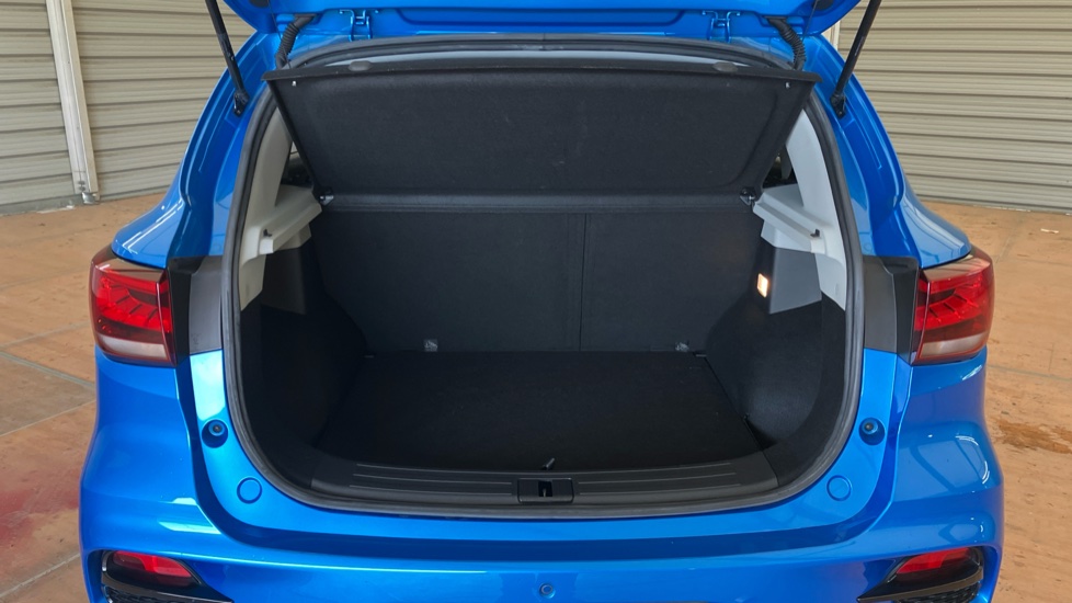 MG ZS 1.0T GDi Exclusive 5dr DCT Petrol Hatchback - Image 4