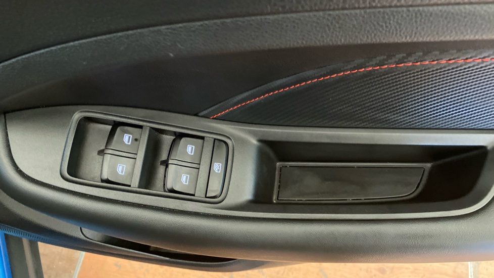 MG ZS 1.0T GDi Exclusive 5dr DCT Petrol Hatchback - Image 23