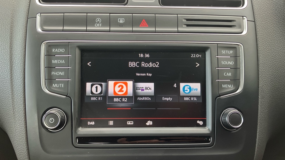 Volkswagen Polo 1.2 TSI SE 5dr Petrol Hatchback - Image 12