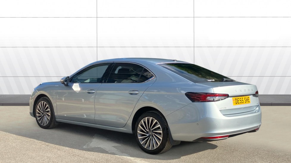 Skoda Superb 2.0 TDI 193 Laurin + Klement 4X4 5dr DSG Diesel Hatchback - Image 2