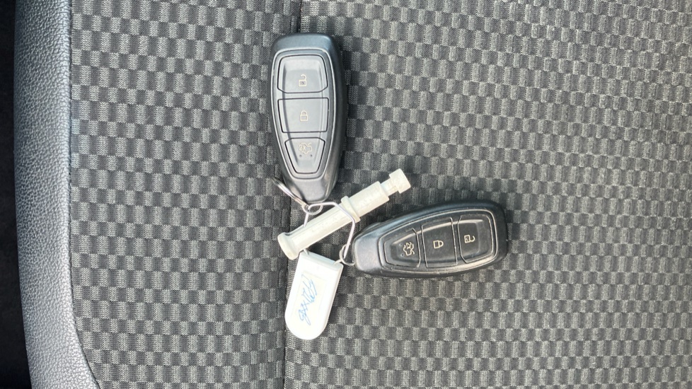 Ford Fiesta 1.0 EcoBoost Hybrid mHEV 155 ST-Line X Edition 3dr Petrol Hatchback - Image 20