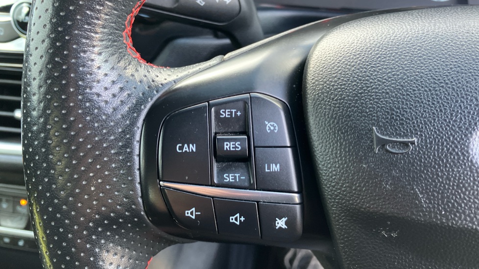 Ford Fiesta 1.0 EcoBoost Hybrid mHEV 155 ST-Line X Edition 3dr Petrol Hatchback - Image 22