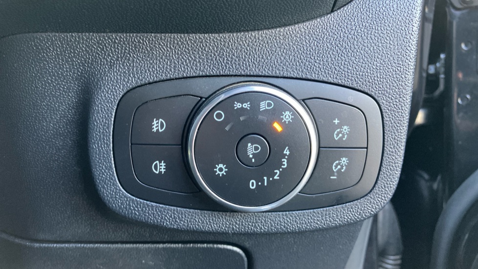 Ford Fiesta 1.0 EcoBoost Hybrid mHEV 155 ST-Line X Edition 3dr Petrol Hatchback - Image 28