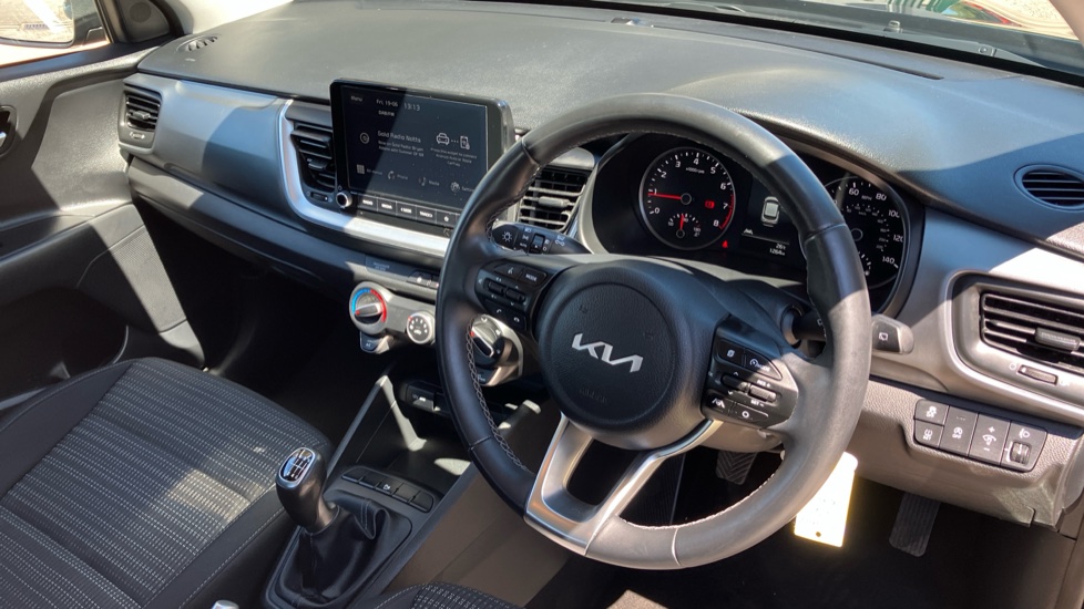 Kia Stonic 1.0T GDi 99 2 5dr Petrol Estate - Image 11
