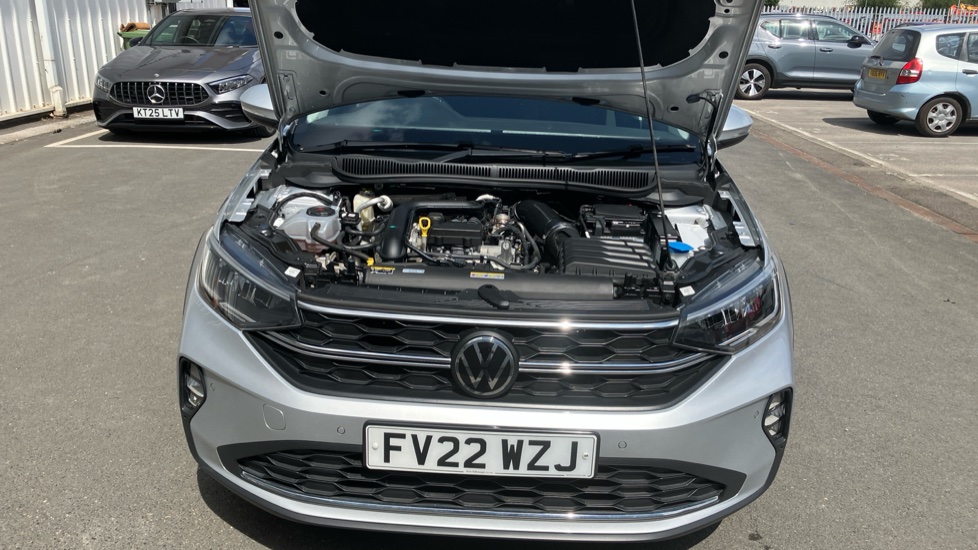 Volkswagen Taigo 1.0 TSI Life 5dr Petrol Hatchback - Image 8