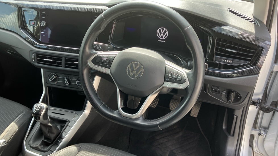 Volkswagen Taigo 1.0 TSI Life 5dr Petrol Hatchback - Image 11