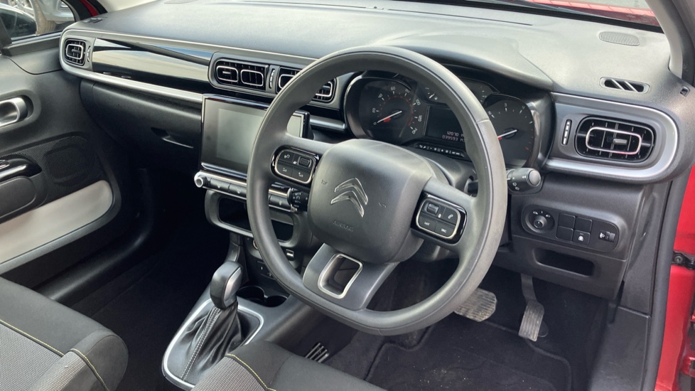Citroen C3 1.2 PureTech 110 Shine 5dr EAT6 Petrol Hatchback - Image 11