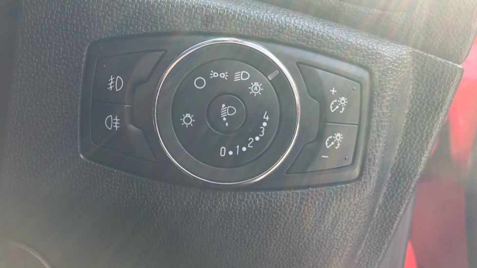 Ford EcoSport 1.0 EcoBoost 125 ST-Line 5dr Petrol Hatchback - Image 25