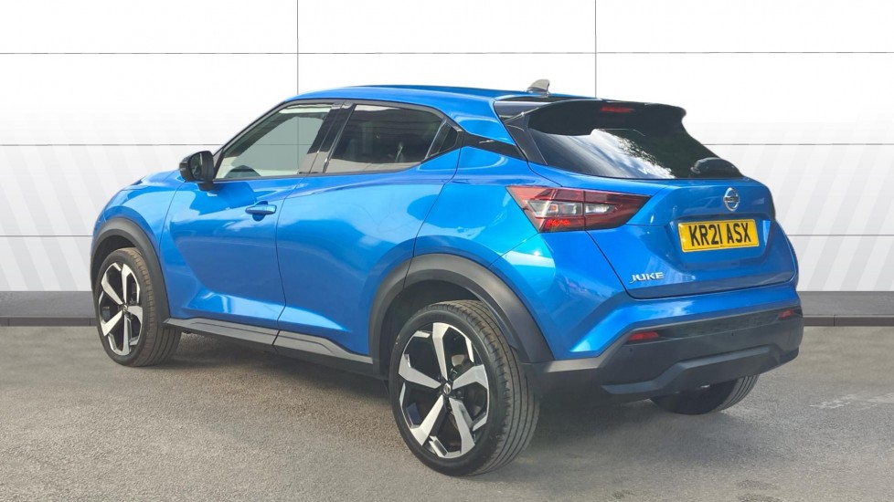 Nissan Juke 1.0 DiG-T 114 Tekna 5dr DCT Petrol Hatchback - Image 2