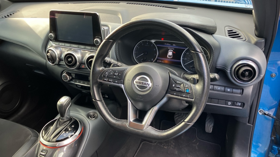 Nissan Juke 1.0 DiG-T 114 Tekna 5dr DCT Petrol Hatchback - Image 11