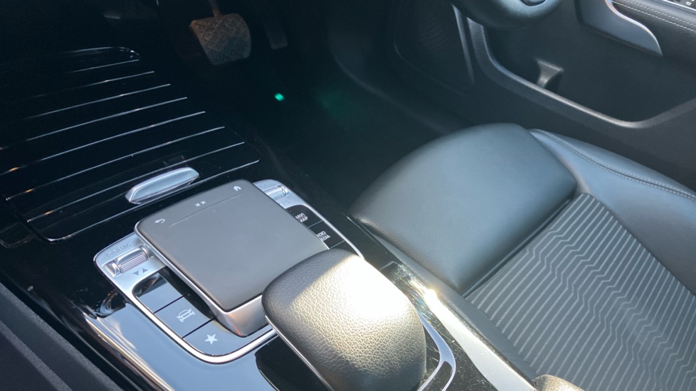 Mercedes-Benz A-Class A200 Sport 4dr Auto Petrol Saloon - Image 13