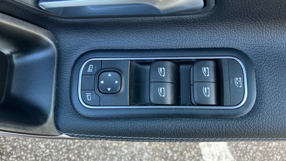 Mercedes-Benz A-Class A200 Sport 4dr Auto Petrol Saloon - Image 29