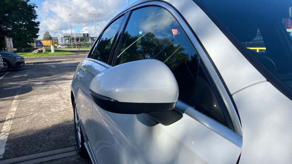 Mercedes-Benz A-Class A200 Sport 4dr Auto Petrol Saloon - Image 36