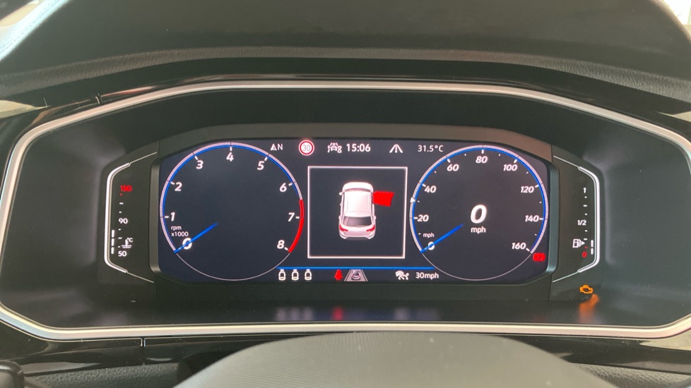 Volkswagen T-Roc 1.5 TSI R-Line 5dr Petrol Hatchback - Image 18